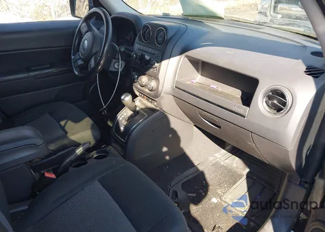 2012 Jeep Patriot Latitude из США, поврежденный, VIN 1C4NJRFB1CD564477